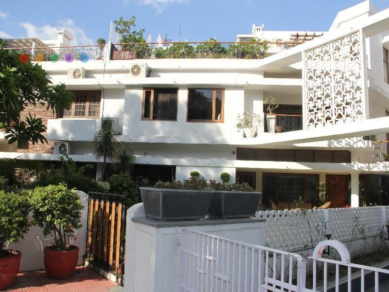 Ahuja Residency Golf Links Hotel New Delhi Exterior photo
