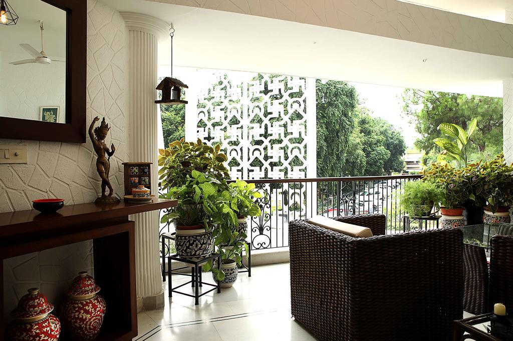 Ahuja Residency Golf Links Hotel New Delhi Exterior photo